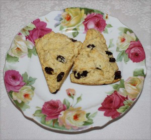 scones on rose plate.sm